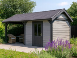 Tuinhuis met zijluifel en zadeldak
